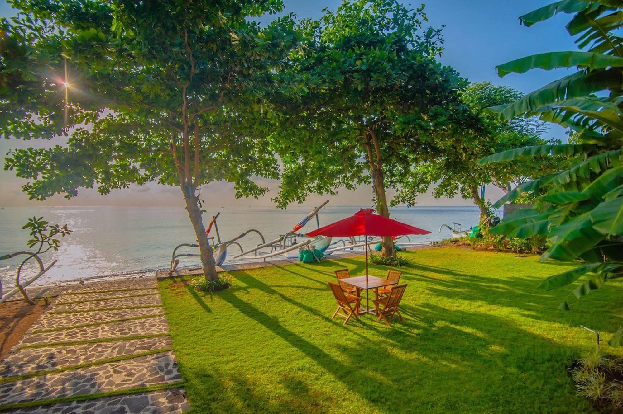 Amed Dream Ibus Beach Club Бали Екстериор снимка